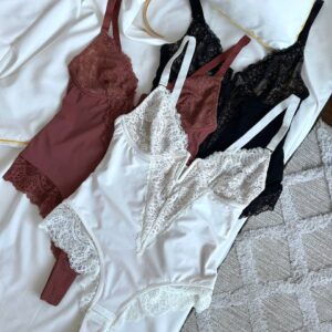 Мереживне боді з характером [DO3942]